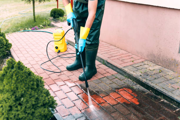 Best Patio and Deck Pressure Washing  in Phillipsburg, KS